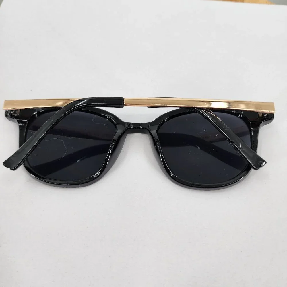 SIMPLY SOUTHERN Black Frame Cats Eye Sunglasses‎ Sunnies 9018 NWT